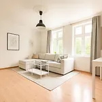 Quartet Bryggen - Quiet And Cozy - Norwegians Minimum Age 25