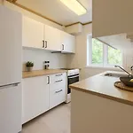 Quartet Bryggen - Quiet And Cozy - Norwegians Minimum Age 25 * Bergen