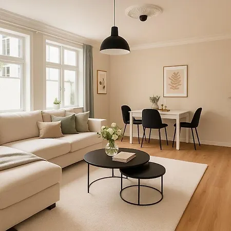 Quartet Bryggen - Quiet And Cozy - Norwegians Minimum Age 25 卑爾根