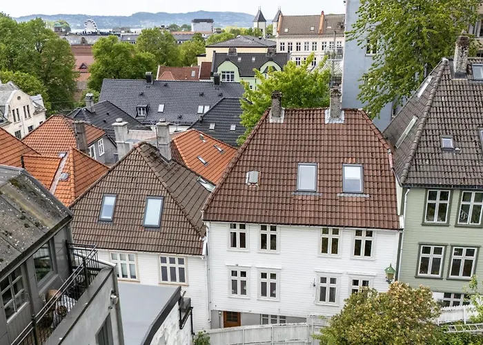 Quartet Bryggen - Quiet And Cozy - Norwegians Minimum Age 25 شقة